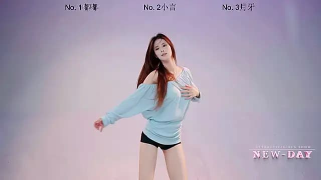 NEW-DAY live cam on Stripchat