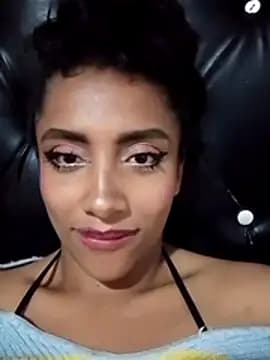 KattyBerryX live cam on Stripchat