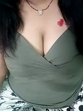 your-sameera live cam on Stripchat