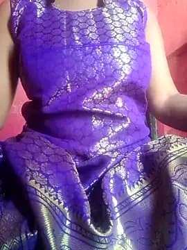 Mona_ji32 live cam on Stripchat