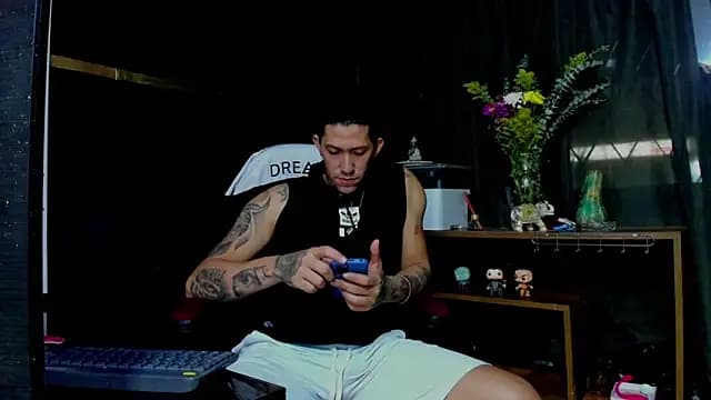 yeckodream live cam on Stripchat