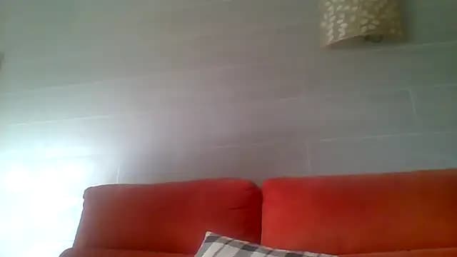 tuggy59 live cam on Stripchat