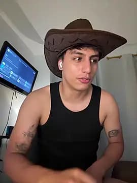 ErosVale live cam on Stripchat