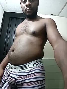 Tuverdugo12 live cam on Stripchat