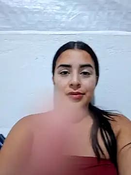 Maite_4 live cam on Stripchat
