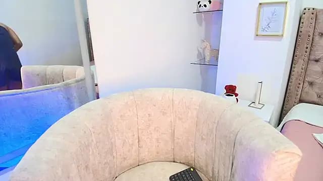 Dakashyten live cam on Stripchat