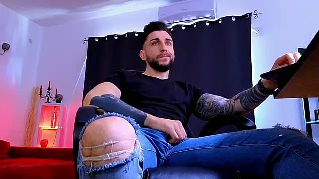 MightyAaron66 live cam