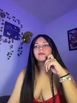 aurora_bela live cam on Stripchat