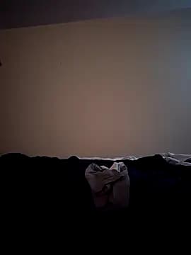 SexyAssPosingGuy live cam