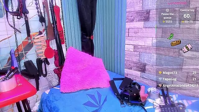 mhannia_bdsm303av live cam