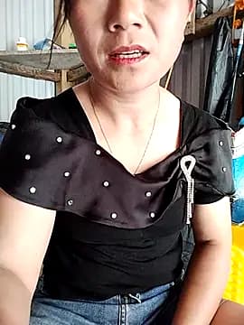 Cute-flowers live cam on Stripchat