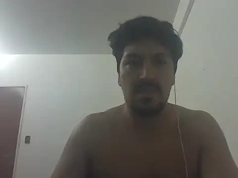 LeCorbu10 live cam on Stripchat