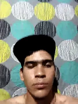 elflacohot21 live cam on Stripchat