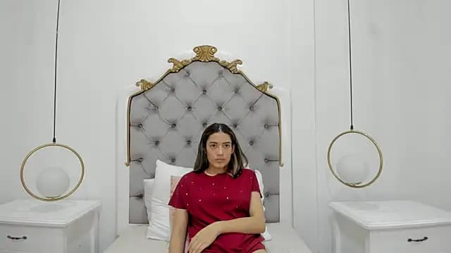 Skylerwhite02 live cam on Stripchat