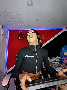 Violeta_R_ live cam on Stripchat