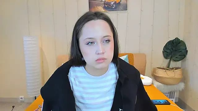 Carolina-sky live cam on Stripchat