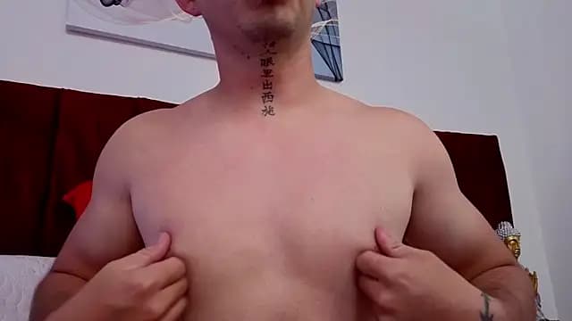 Tommas_Jhonson live cam on Stripchat