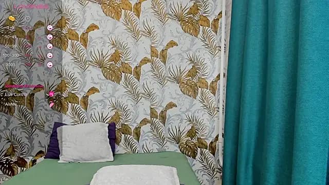 baby_798 live cam on Stripchat