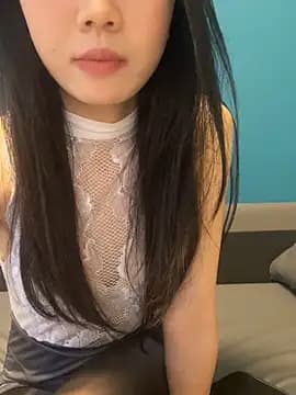 ZHJKS9988 live cam on Stripchat