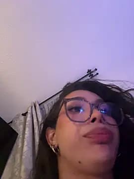 Samantha_Bernardo live cam on Stripchat