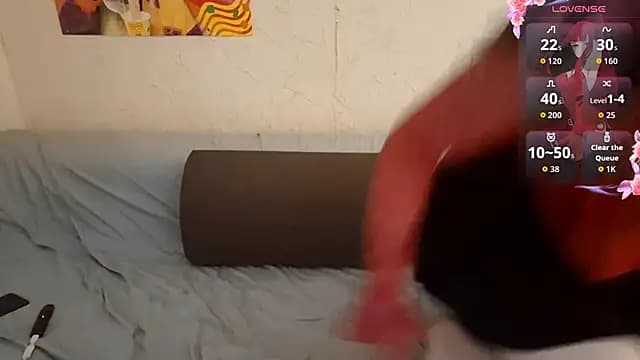 MindyMinty live cam on Stripchat