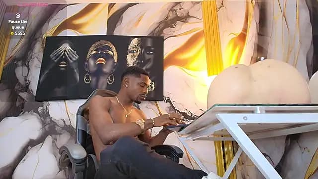 Thomas_shelbys live cam