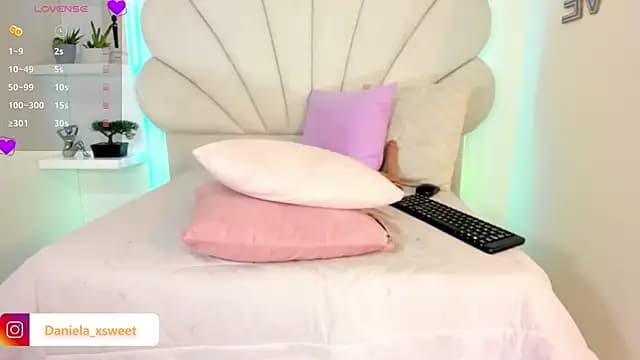 Danielaangelina live cam