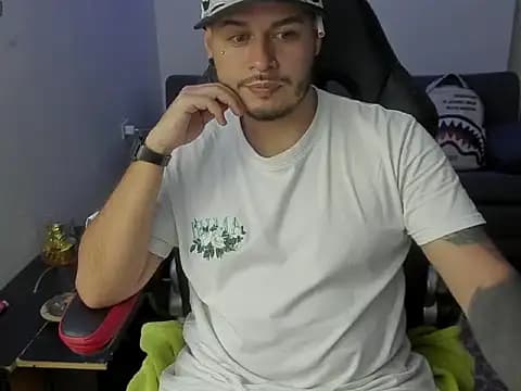 ragnar_lothbrok777 live cam