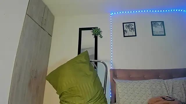 exotis_tiahara777 live cam