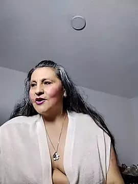 Merlyna_Goldenss live cam