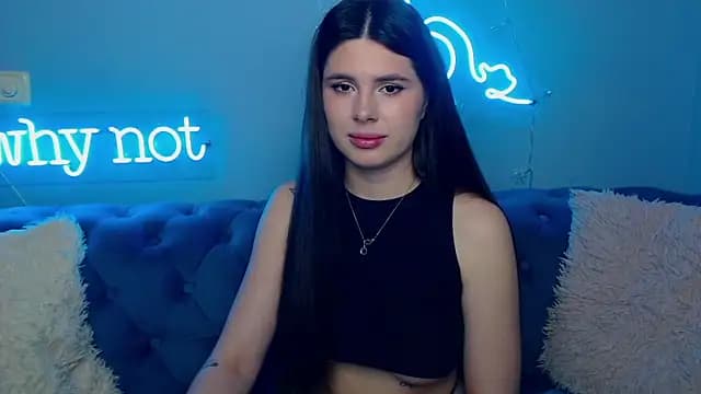 ViollinaLove live cam