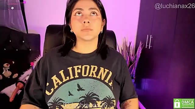 lucy26_ live cam