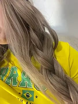 lunaapppp live cam on Stripchat