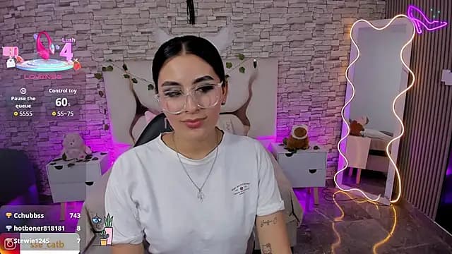 casse_tay live cam on Stripchat