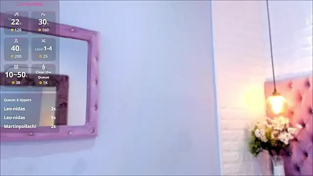 miel_18 live cam on Stripchat