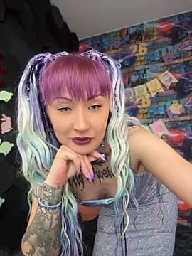 Tattoo__Moon live cam on Stripchat