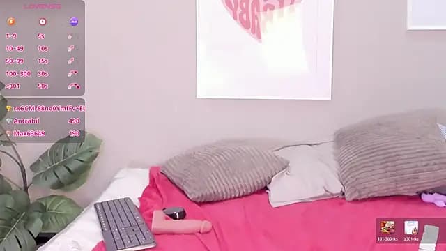 Seiki_woong live cam on Stripchat