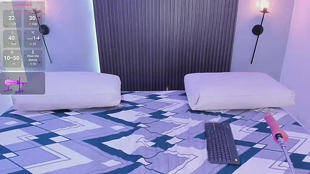 adara_gray live cam on Stripchat