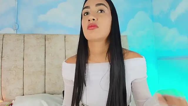 Nikolbrice live cam on Stripchat