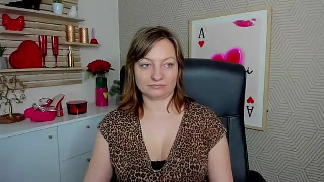 angelaSamt live cam on Stripchat