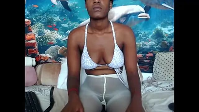AfricanBarbiee69 live cam on Stripchat