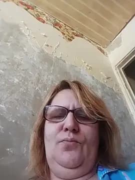 Forest-Lady live cam