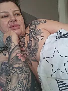 _VelvetAura_ live cam