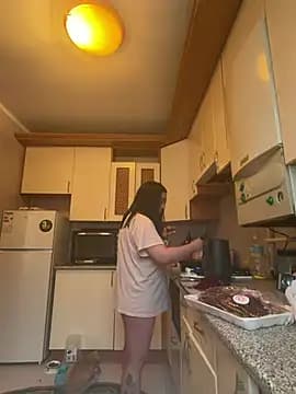 Naughtbaby_2025 live cam