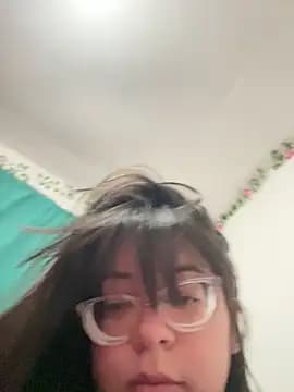 indiegirl666 live cam on Stripchat