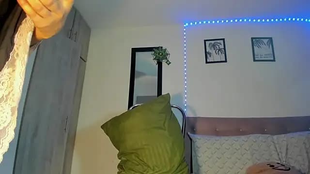 exotis_tiahara777 live cam