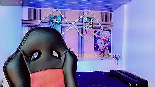 Lisa_sparkleee live cam on Stripchat