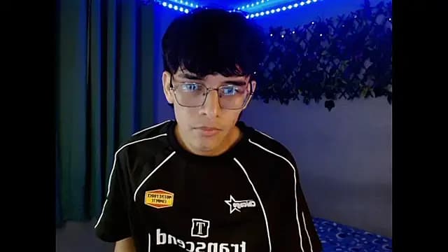 noah_millerx live cam