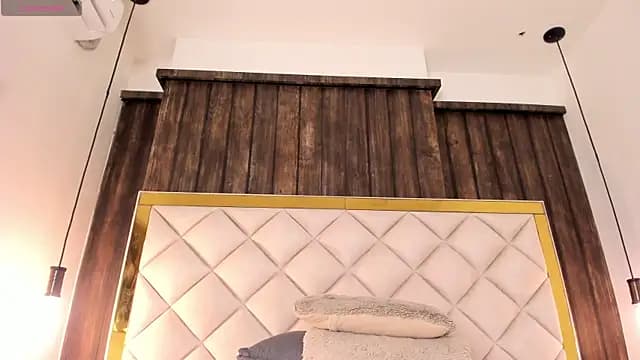 Lila_Moore__ live cam