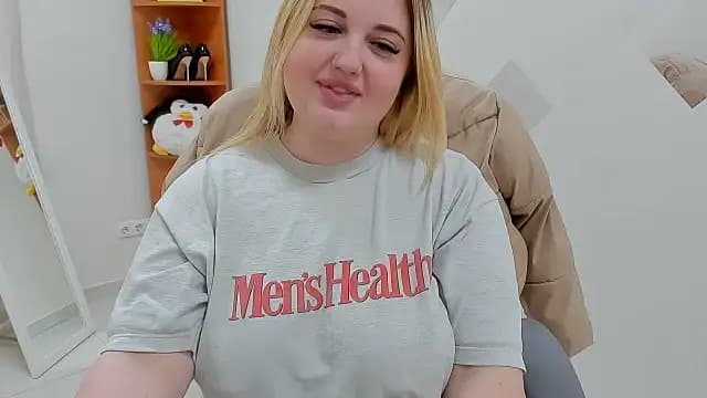 Doliss live cam on Stripchat